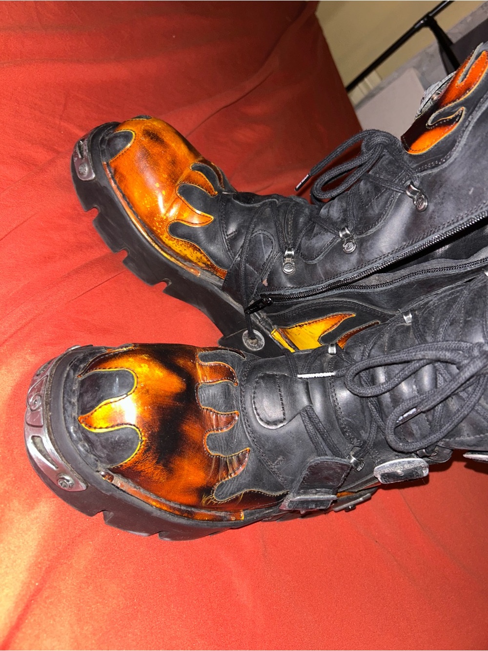 New rock Mid calf flame boots “fast and furious” - Picture 2 of 4